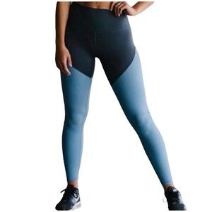 ZYIA Parallel Luxe Leggings Color Block Ruched 7/8 Storm Gray Blue size 4